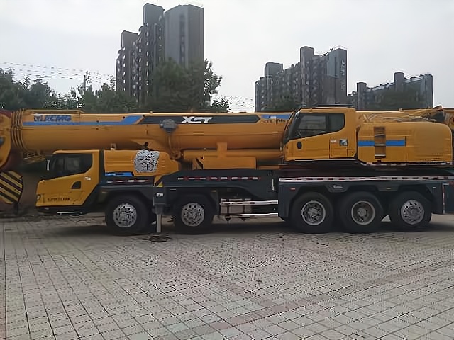 8-500吨吊车租赁